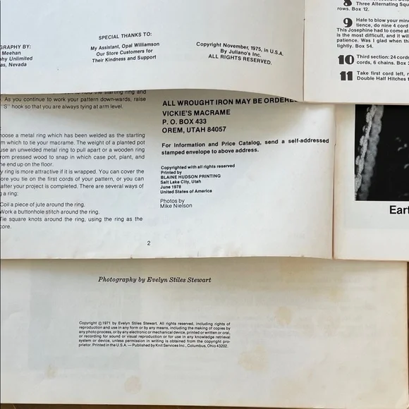 VINTAGE Macrame Pattern Book Bundle - Picture 10 of 10